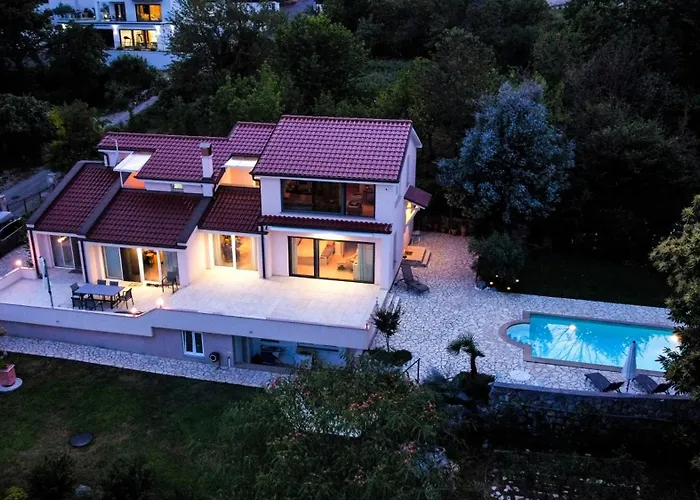 Domizil Opatija A&n, Mit Pool, Wohlfuehloase Zum Geniessen بيت للعطل