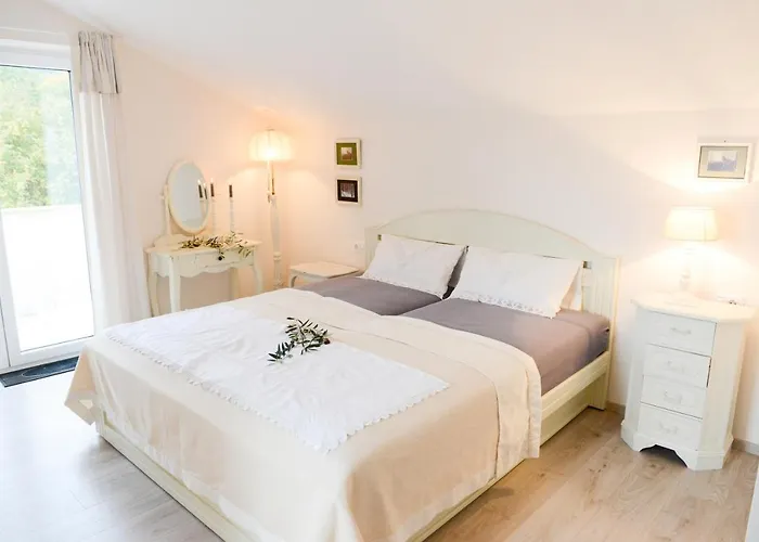 Domizil Opatija A&n, Mit Pool, Wohlfuehloase Zum Geniessen Hébergement de vacances
